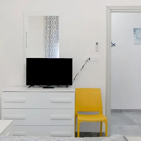 La Ca Delle Tre Rose Apartment *